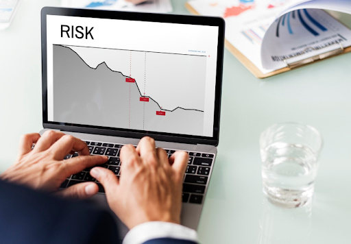 الصورة: مفهوم إدارة المخاطر | Freepik